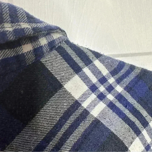 Wind River Button Up Plaid Shirt Front Pockets Blue / White / Black Size XL - Picture 15 of 16